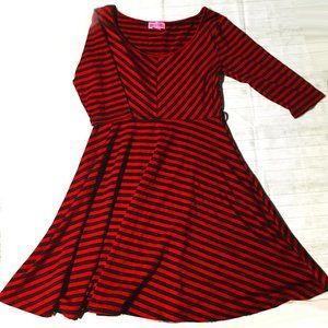 Rockabilly Red/Black Striped Half-Sleeve Dress